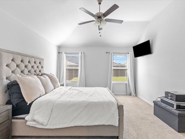 9929 Mescalbean Boulevard, Fort Worth, TX 76036