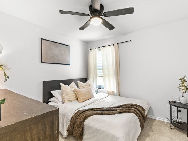 9929 Mescalbean Boulevard, Fort Worth, TX 76036