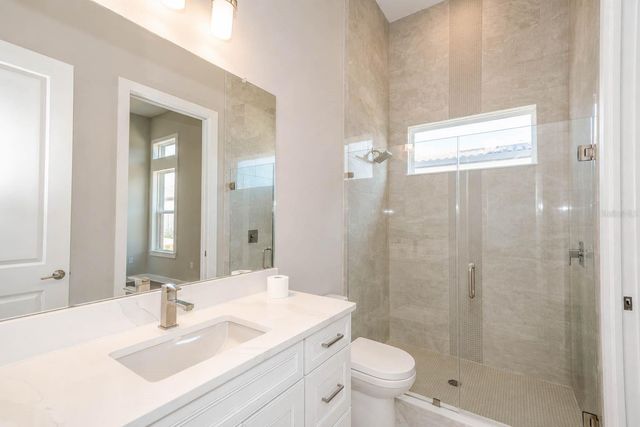 4866 FRECCIA LOOP, Wesley Chapel, FL 33543