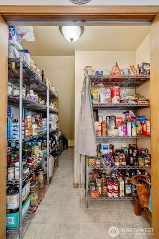 5 Meadowhills Lane, Elma, WA 98541