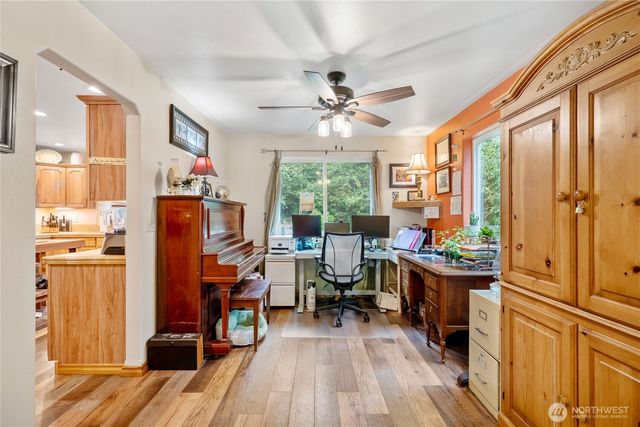 5 Meadowhills Lane, Elma, WA 98541