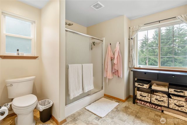 5 Meadowhills Lane, Elma, WA 98541