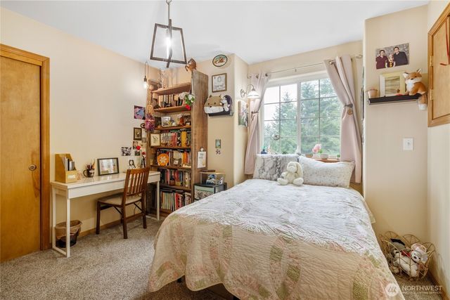 5 Meadowhills Lane, Elma, WA 98541