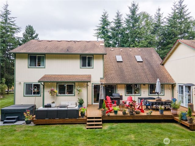 5 Meadowhills Lane, Elma, WA 98541