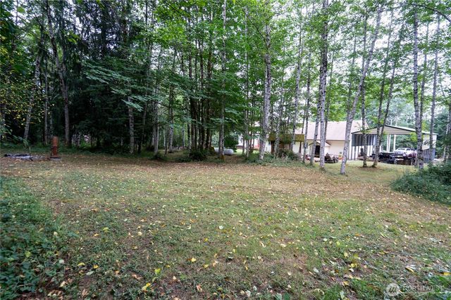 5 Meadowhills Lane, Elma, WA 98541