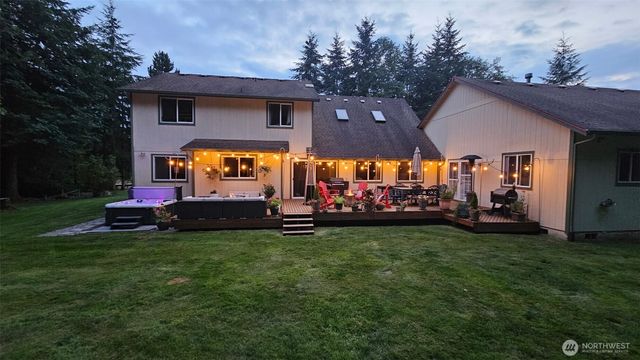 5 Meadowhills Lane, Elma, WA 98541