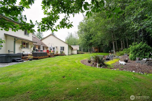 5 Meadowhills Lane, Elma, WA 98541