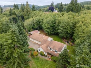 5 Meadowhills Lane, Elma, WA 98541