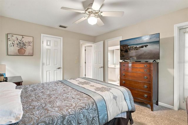 8732 SPRING COURT, Leesburg, FL 34788