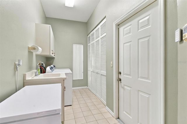 8732 SPRING COURT, Leesburg, FL 34788