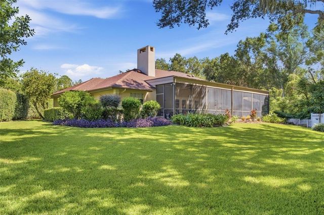 8732 SPRING COURT, Leesburg, FL 34788