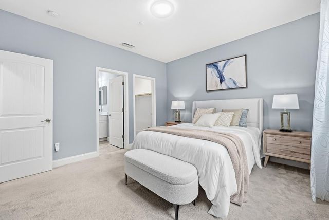 5845 Vizcaino Way, Newark, CA 94560