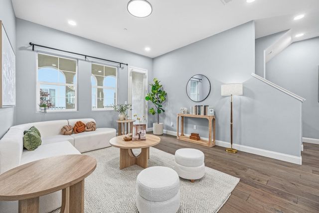 5845 Vizcaino Way, Newark, CA 94560