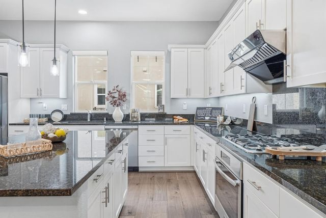 5845 Vizcaino Way, Newark, CA 94560