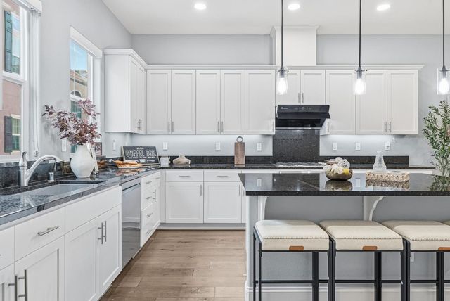 5845 Vizcaino Way, Newark, CA 94560