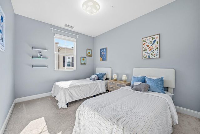 5845 Vizcaino Way, Newark, CA 94560