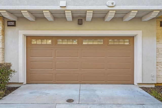 5845 Vizcaino Way, Newark, CA 94560