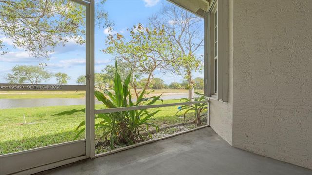 7501 S Aragon Blvd 4, Sunrise, FL 33313