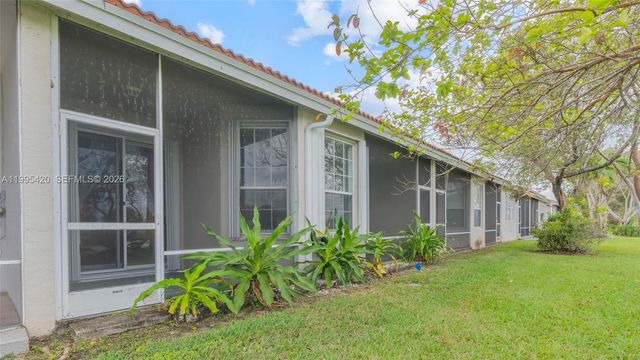 7501 S Aragon Blvd 4, Sunrise, FL 33313