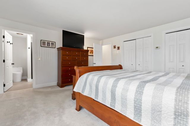 9 Onyx Lane, Portsmouth, NH 03801