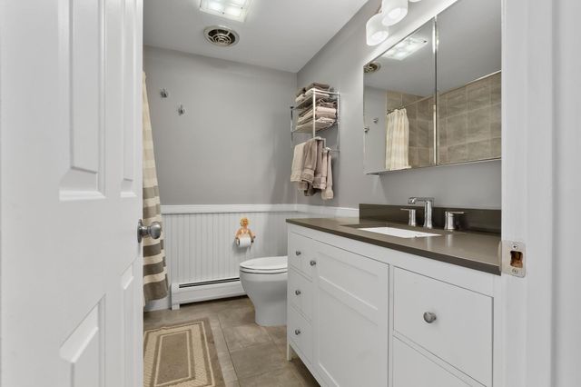 9 Onyx Lane, Portsmouth, NH 03801