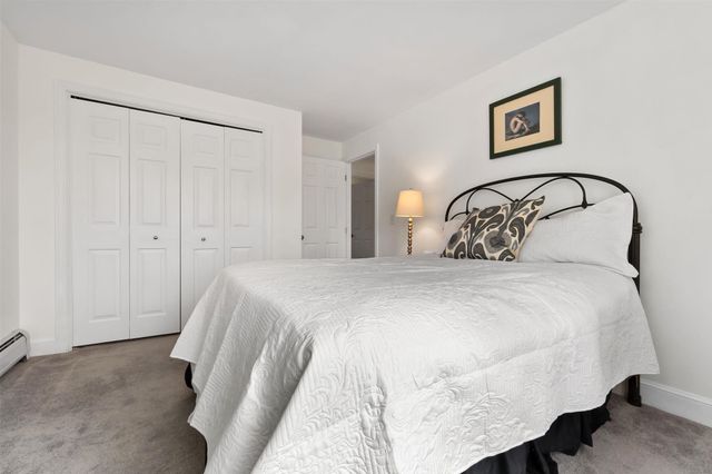 9 Onyx Lane, Portsmouth, NH 03801