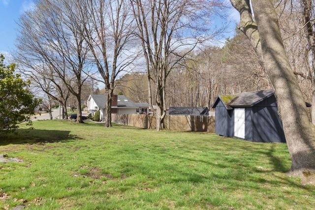 9 Onyx Lane, Portsmouth, NH 03801