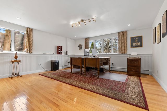 9 Onyx Lane, Portsmouth, NH 03801