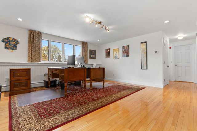 9 Onyx Lane, Portsmouth, NH 03801