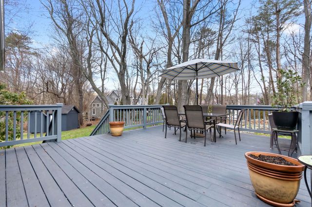9 Onyx Lane, Portsmouth, NH 03801