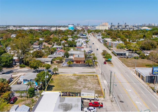 5179 Broadway, West Palm Beach, FL 33407