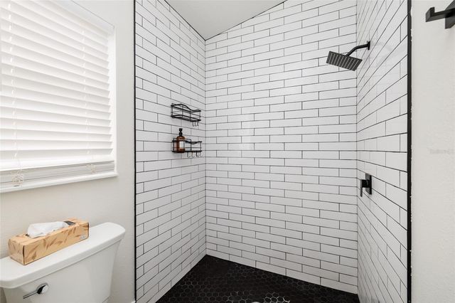 1712 ERIN BROOKE DRIVE, Valrico, FL 33594