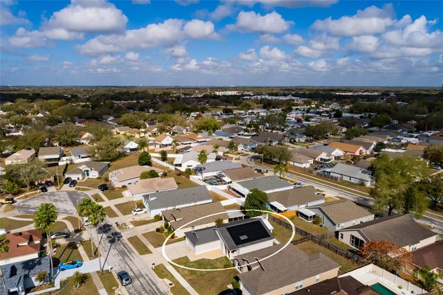 1712 ERIN BROOKE DRIVE, Valrico, FL 33594