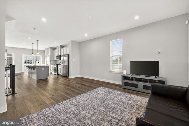 19410 PAIUTE TER, Leesburg, VA 20175