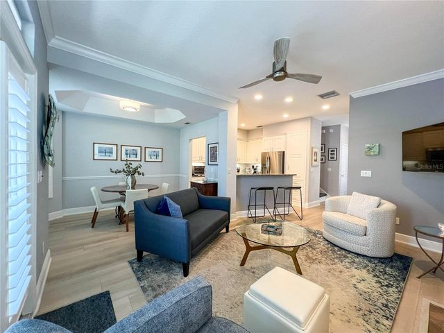 350 2ND STREET N 8, St Petersburg, FL 33701