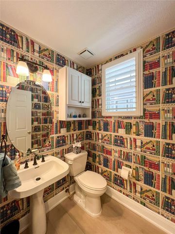 350 2ND STREET N 8, St Petersburg, FL 33701