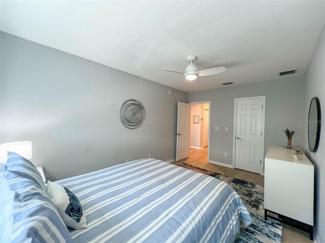 350 2ND STREET N 8, St Petersburg, FL 33701
