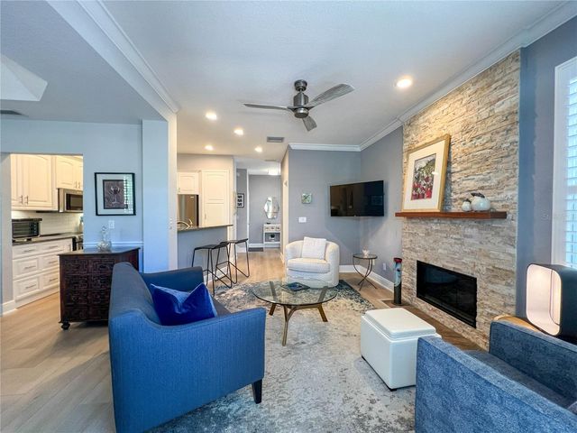 350 2ND STREET N 8, St Petersburg, FL 33701