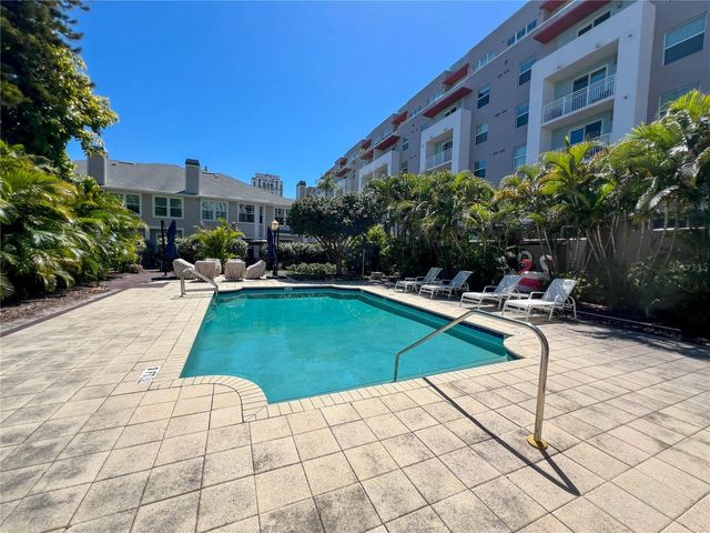 350 2ND STREET N 8, St Petersburg, FL 33701