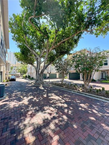 350 2ND STREET N 8, St Petersburg, FL 33701
