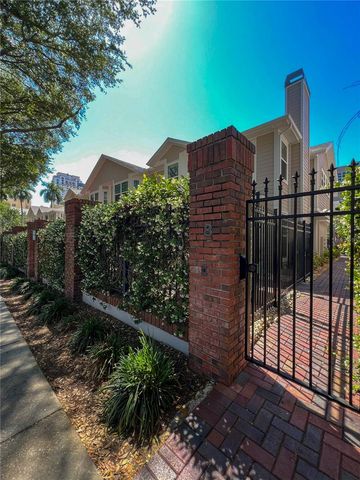 350 2ND STREET N 8, St Petersburg, FL 33701