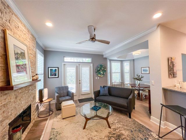 350 2ND STREET N 8, St Petersburg, FL 33701