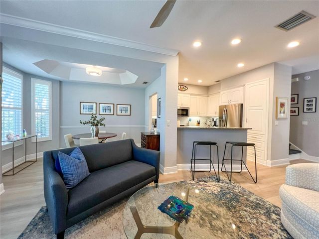 350 2ND STREET N 8, St Petersburg, FL 33701