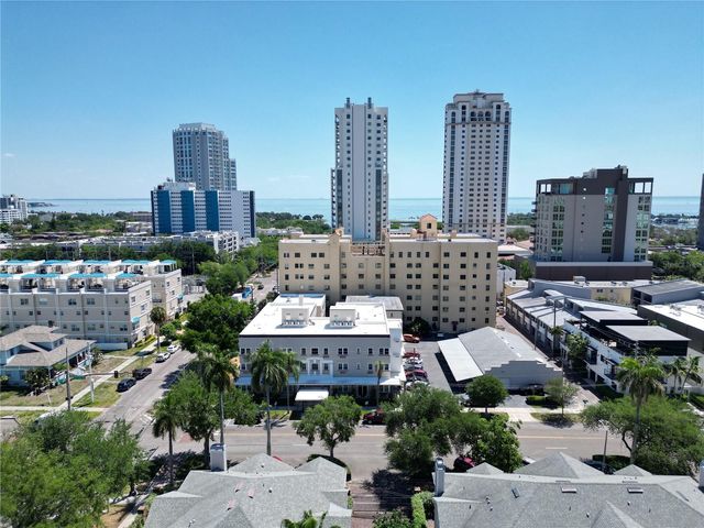 350 2ND STREET N 8, St Petersburg, FL 33701