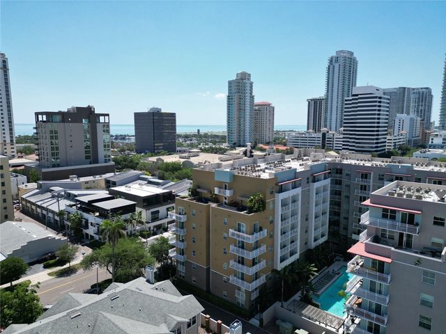 350 2ND STREET N 8, St Petersburg, FL 33701