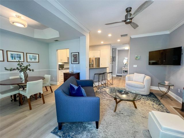 350 2ND STREET N 8, St Petersburg, FL 33701