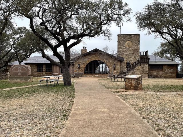 3818 Crestridge Drive, Brownwood, TX 76801