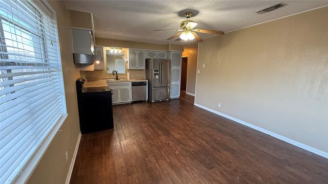 3818 Crestridge Drive, Brownwood, TX 76801