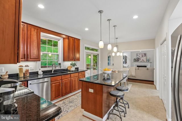 11612 MEETING HOUSE RD, Myersville, MD 21773