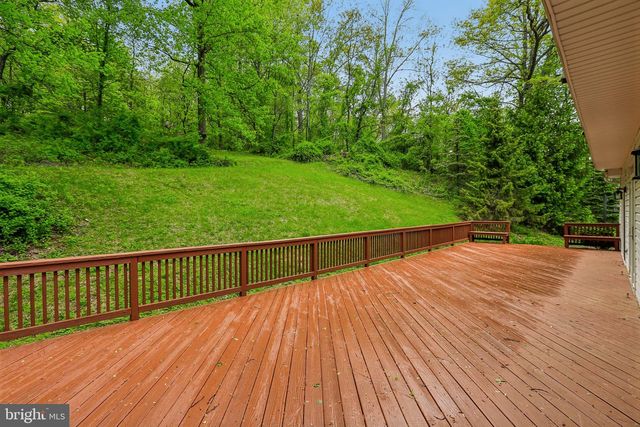 11612 MEETING HOUSE RD, Myersville, MD 21773
